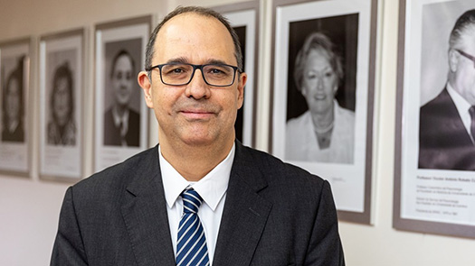 Prof. Doutor Manuel Branco Ferreira Prof. Doutor Manuel Branco Ferreira